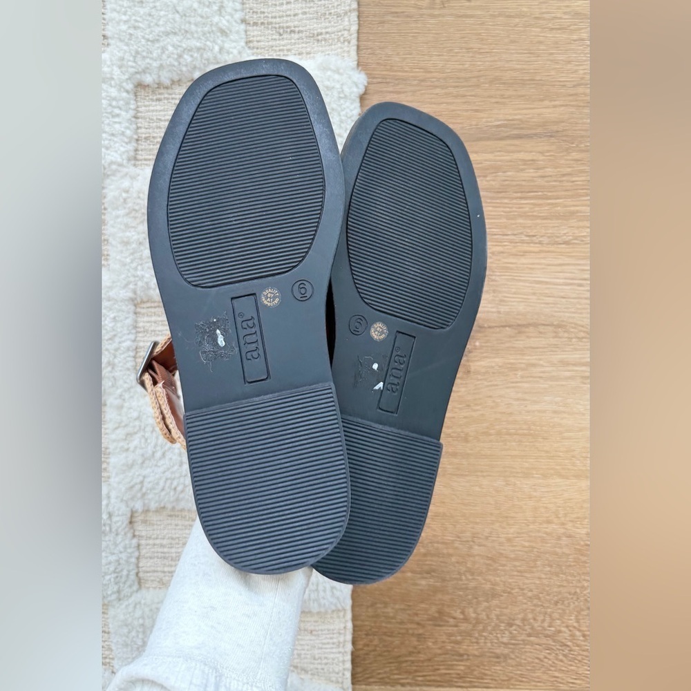 Ana Strap Sandals in Cognac - Picture 5 of 6
